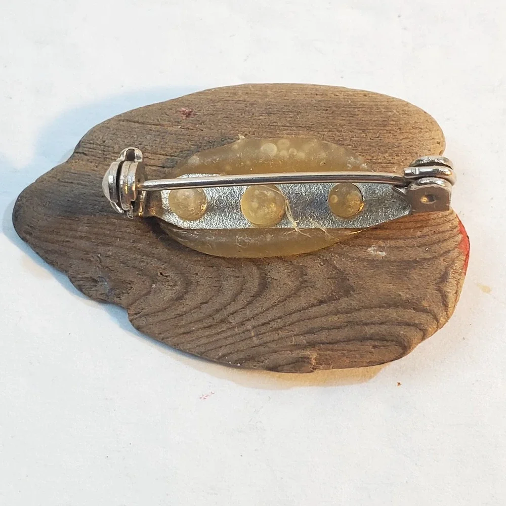 Vintage Hand Painted Driftwood Wood Fish Grouper Primitive Rustic Pin Brooch